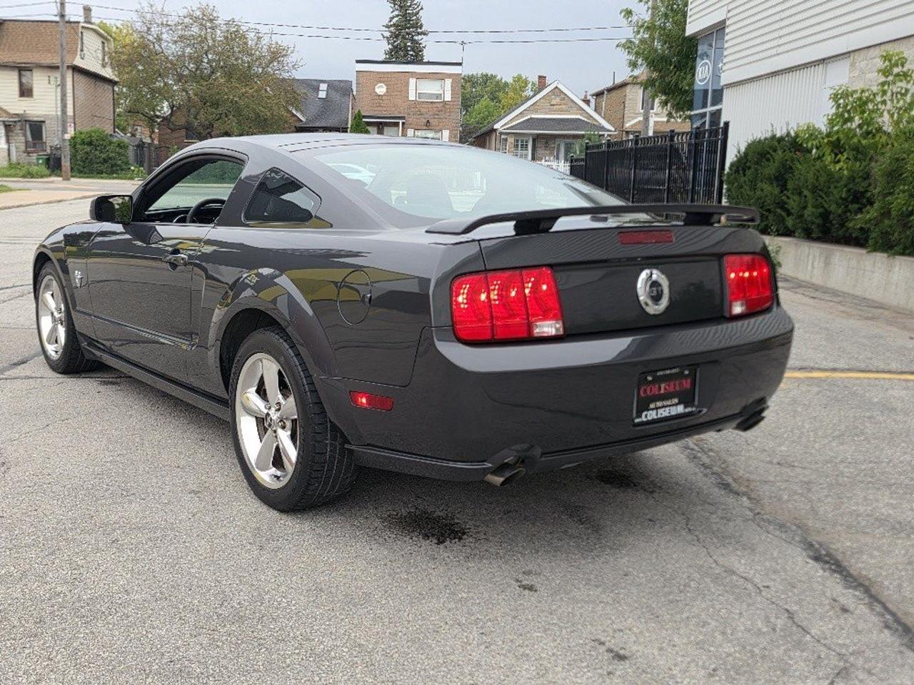 2009 Ford Mustang GT COUPE **5 SPEED MANUAL-GLASS ROOF-LEATHER-CERTIFIED** Photo