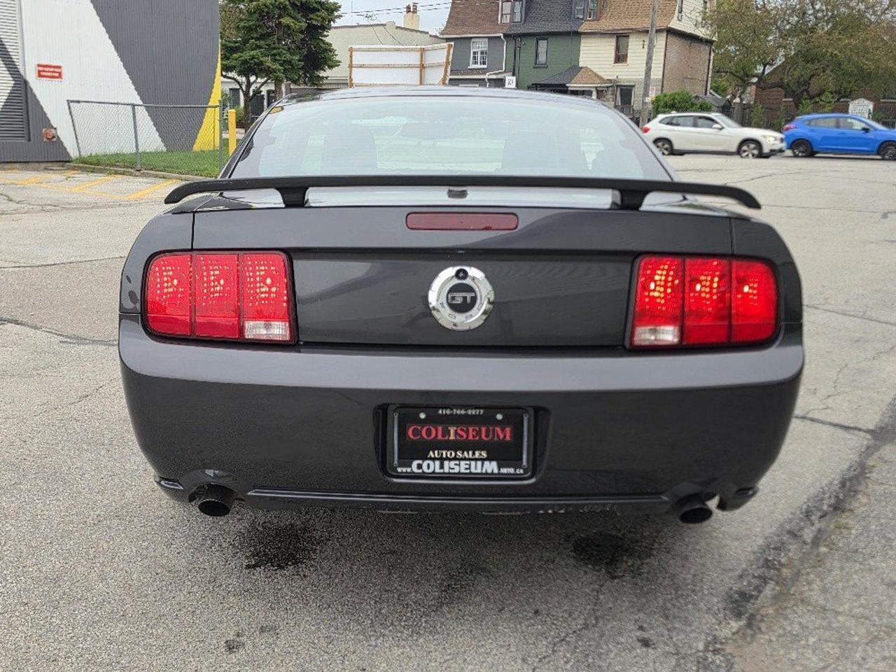 2009 Ford Mustang GT COUPE **5 SPEED MANUAL-GLASS ROOF-LEATHER-CERTIFIED** Photo