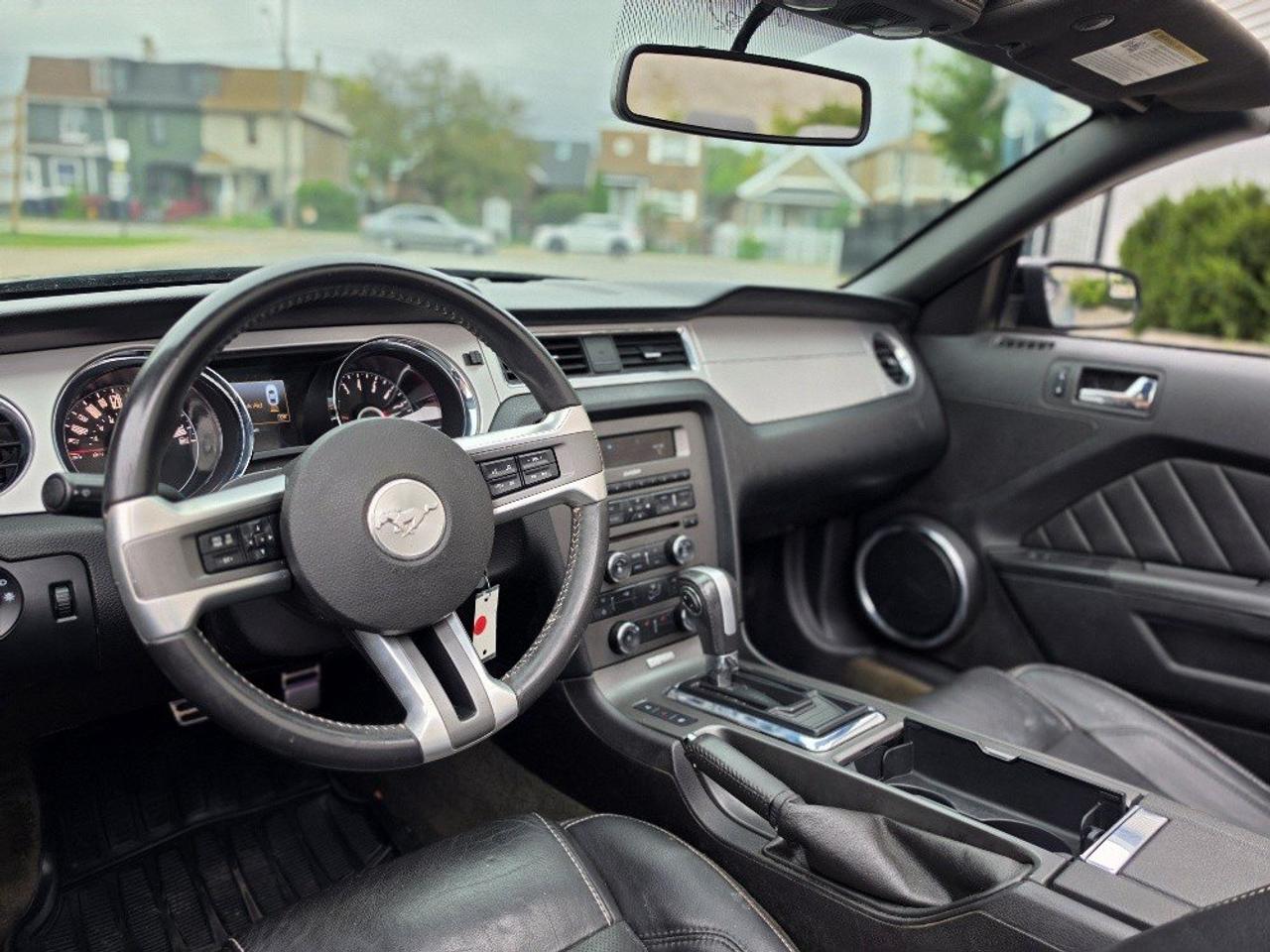2014 Ford Mustang GT CONVERTIBLE **AUTO-LEATHER-MAGNAFLOW EXHAUST** Photo