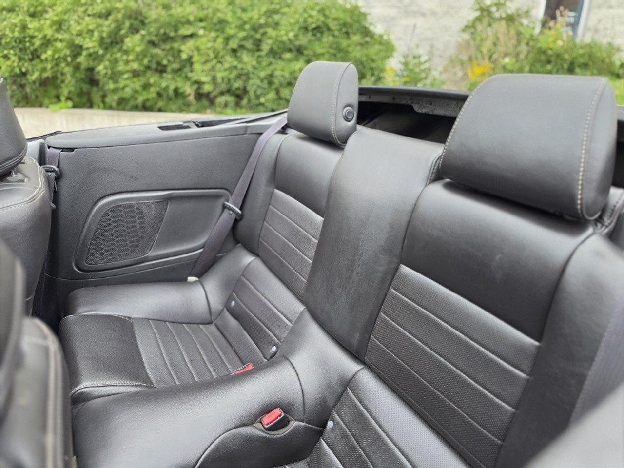 2014 Ford Mustang GT CONVERTIBLE **AUTO-LEATHER-MAGNAFLOW EXHAUST** Photo