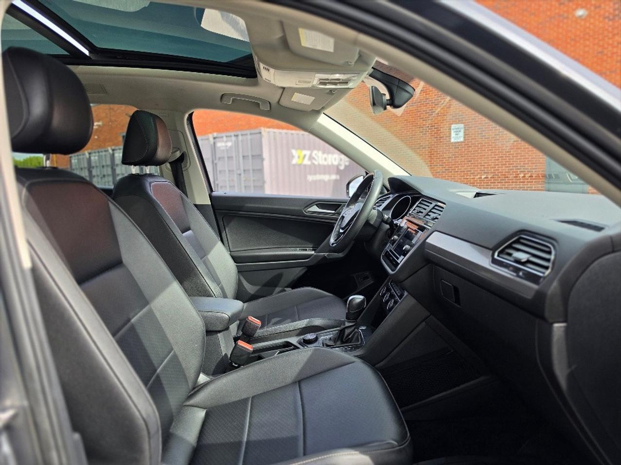 2020 Volkswagen Tiguan COMFORTLINE 4MOTION-LEATHER-SUNROOF Photo