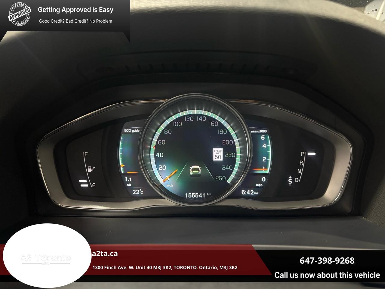 2018 Volvo V60 Cross Country PREMIER Photo