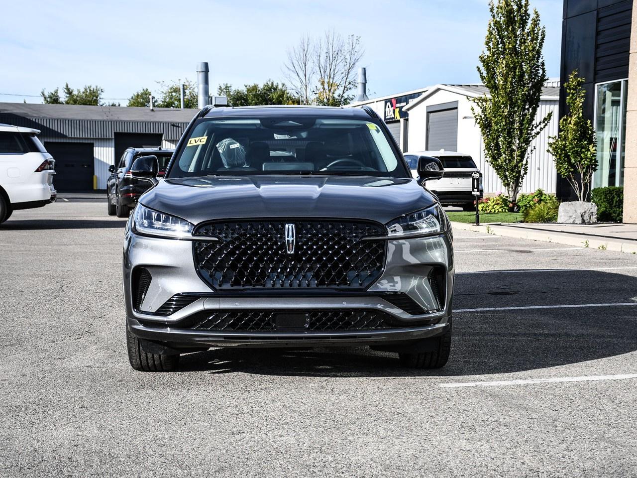 2027 Lincoln Aviator Reserve AWD Photo5
