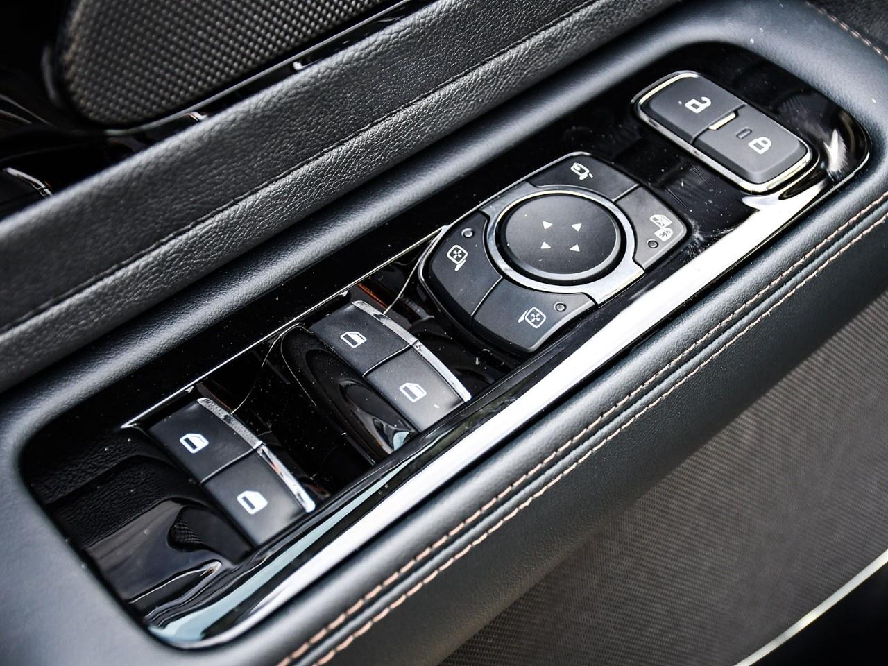 2027 Lincoln Aviator Reserve AWD Photo