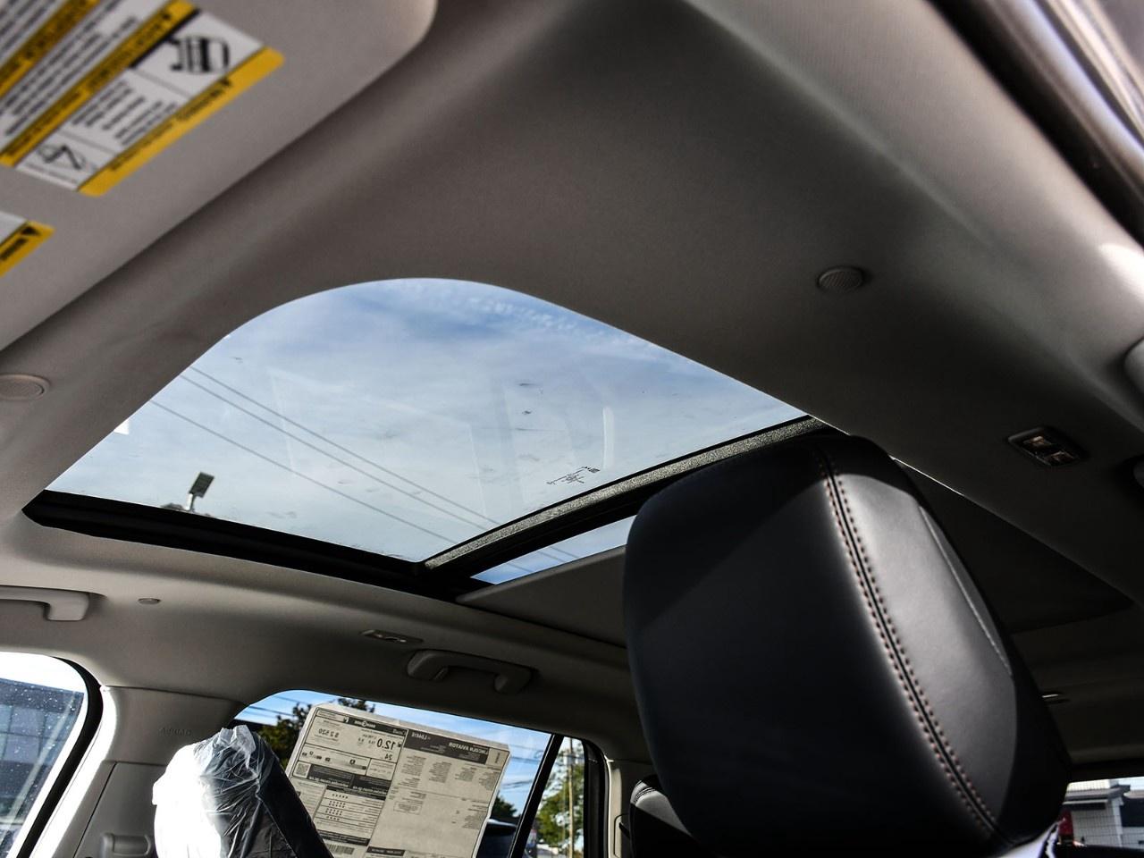 2027 Lincoln Aviator Reserve AWD Photo