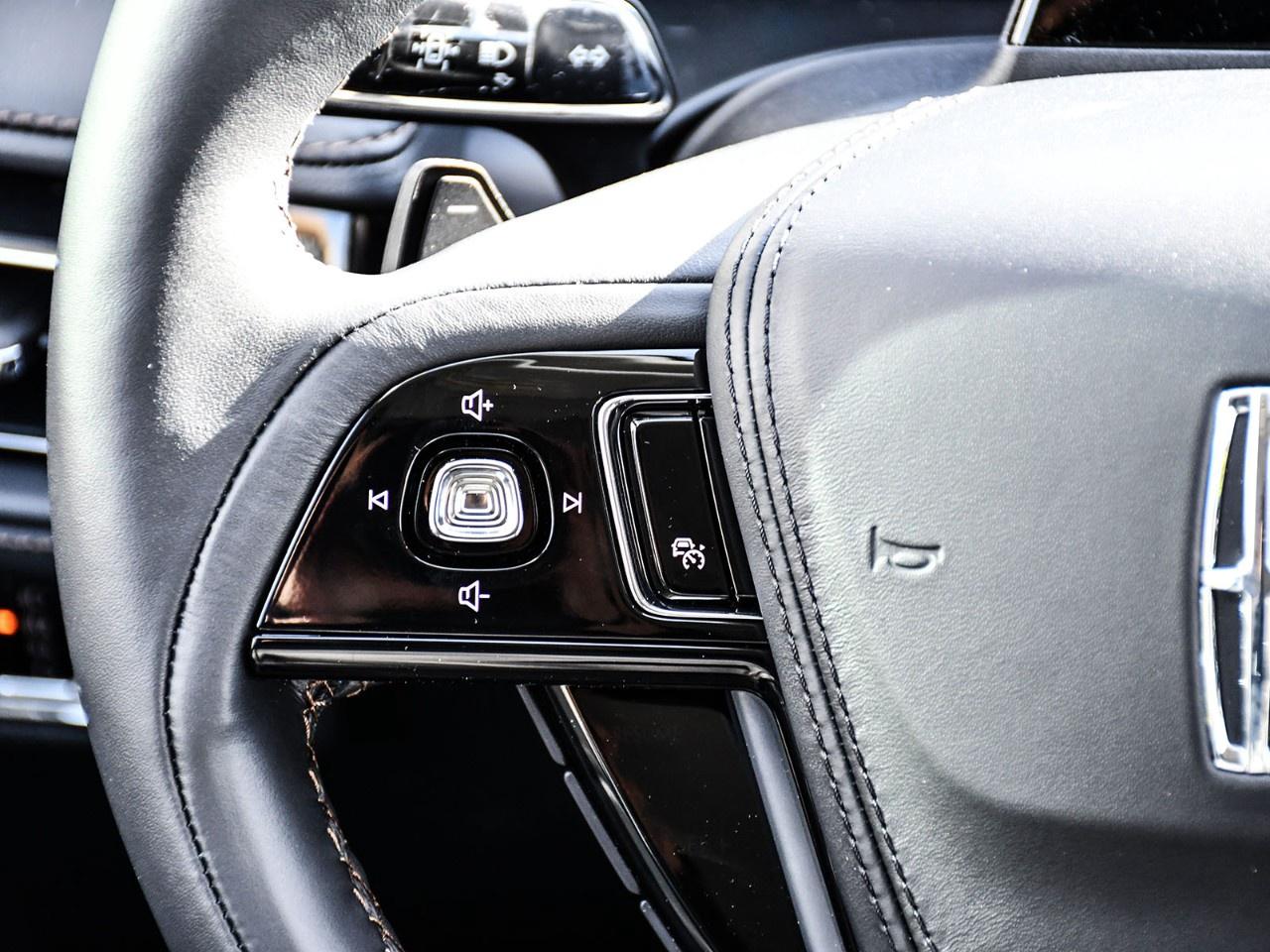 2027 Lincoln Aviator Reserve AWD Photo