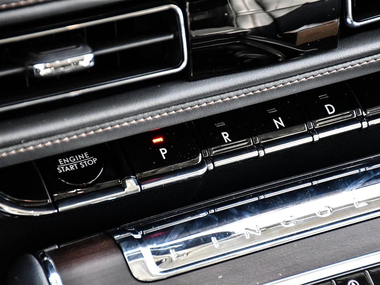 2027 Lincoln Aviator Reserve AWD Photo