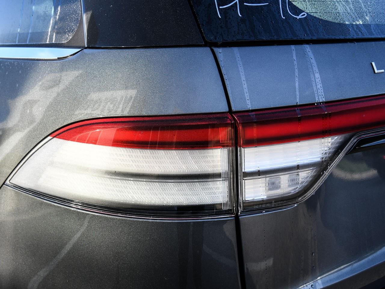 2027 Lincoln Aviator Premiere AWD Photo