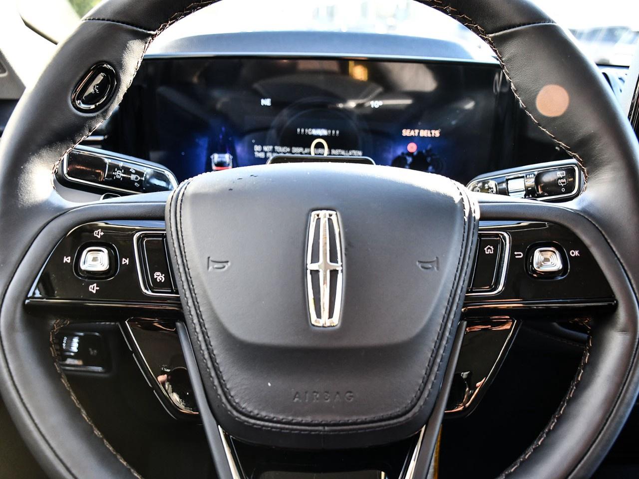 2027 Lincoln Aviator Premiere AWD Photo