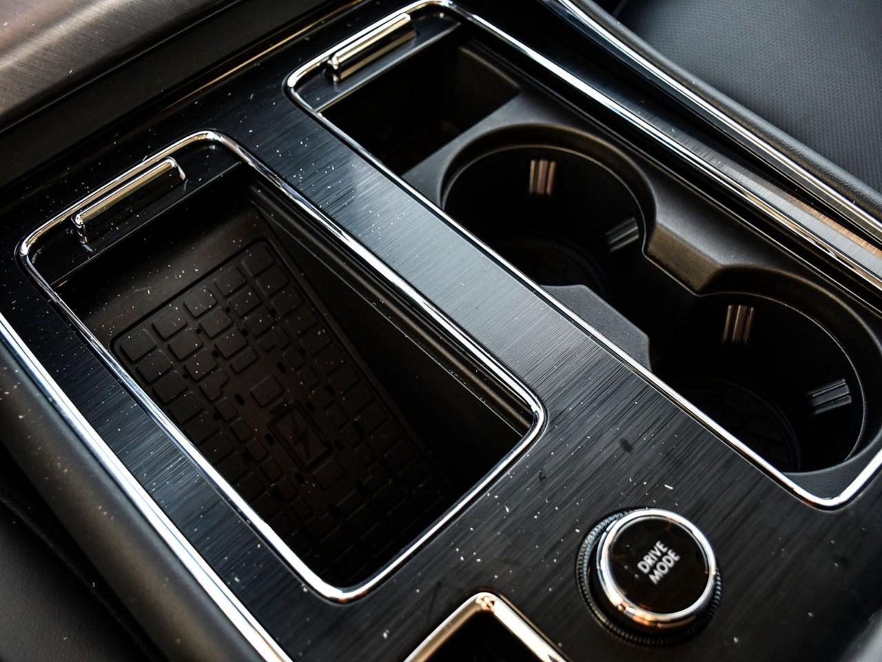 2027 Lincoln Aviator Premiere AWD Photo