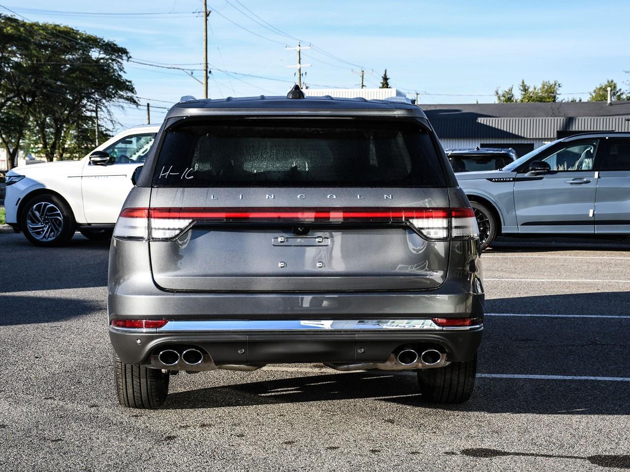 2027 Lincoln Aviator Premiere AWD Photo