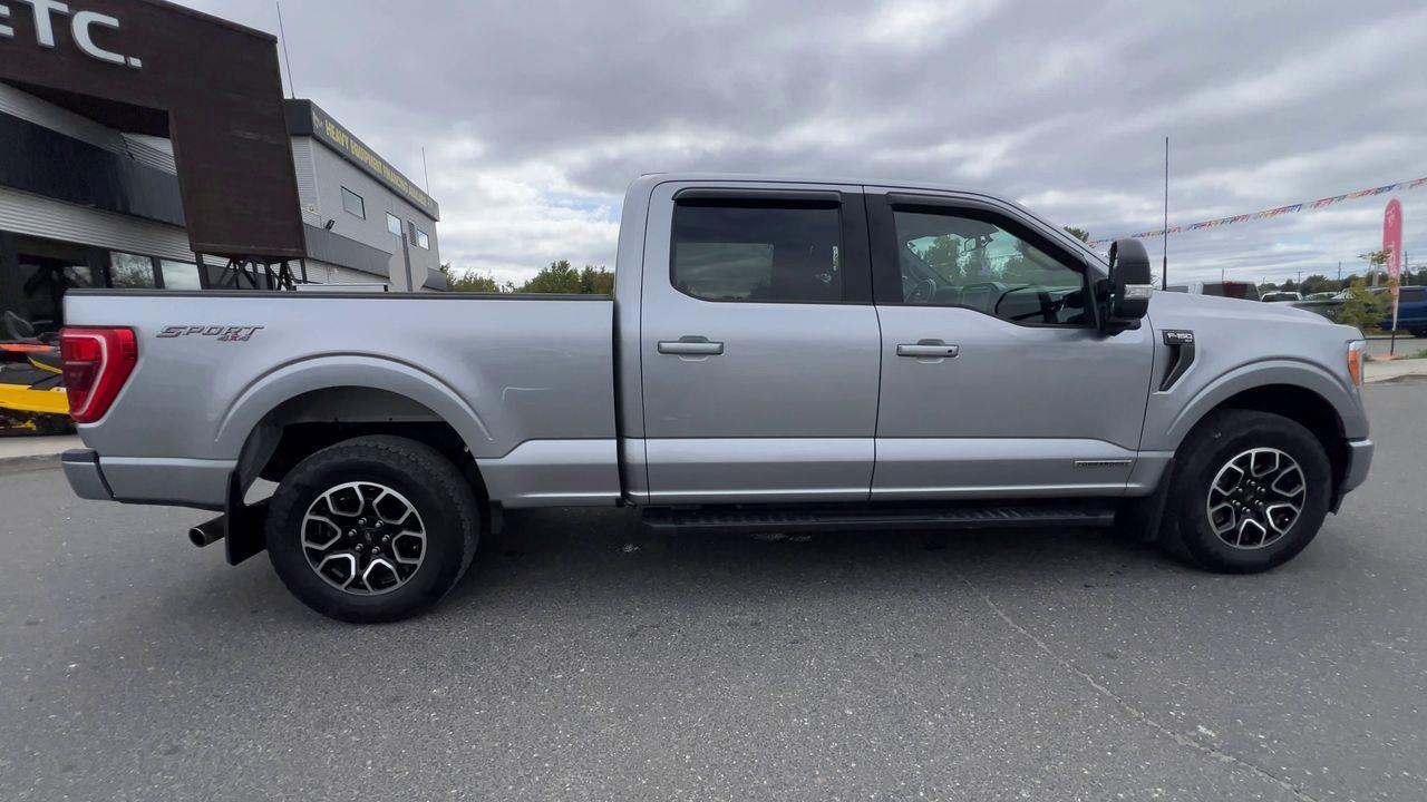 2023 Ford F-150 XLT 4x4, HEATED SEATS, SIRIUS XM, REVERSE CAM, NAV, POWER TAILGATE!! Photo4