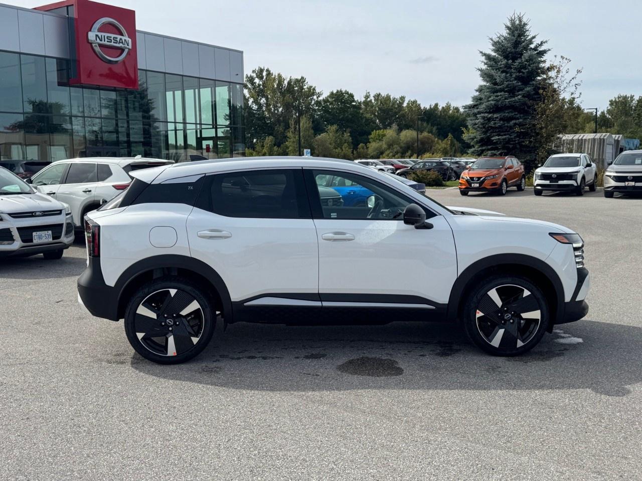 2027 Nissan Kicks SR Premium AWD Photo