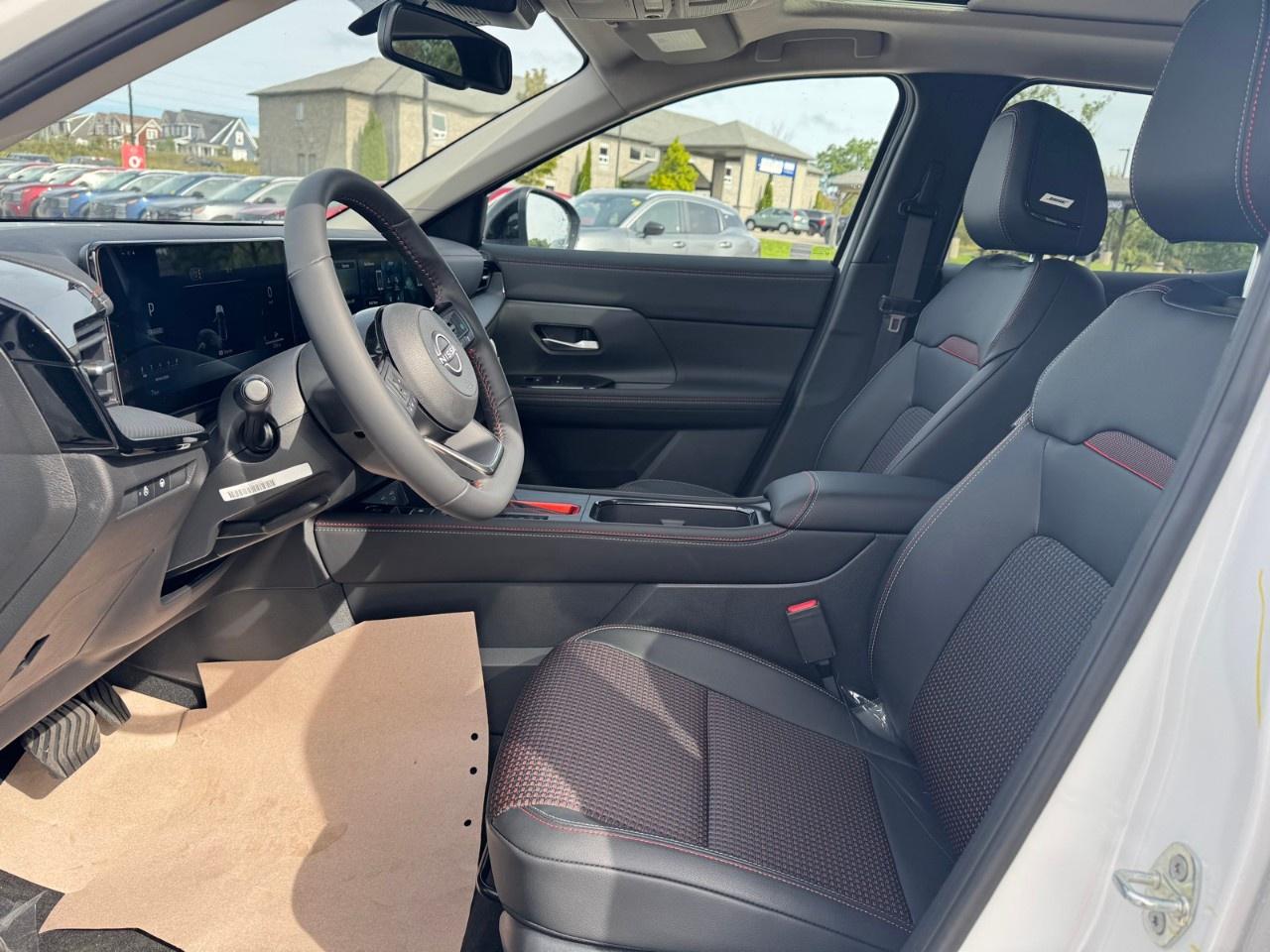 2027 Nissan Kicks SR Premium AWD Photo