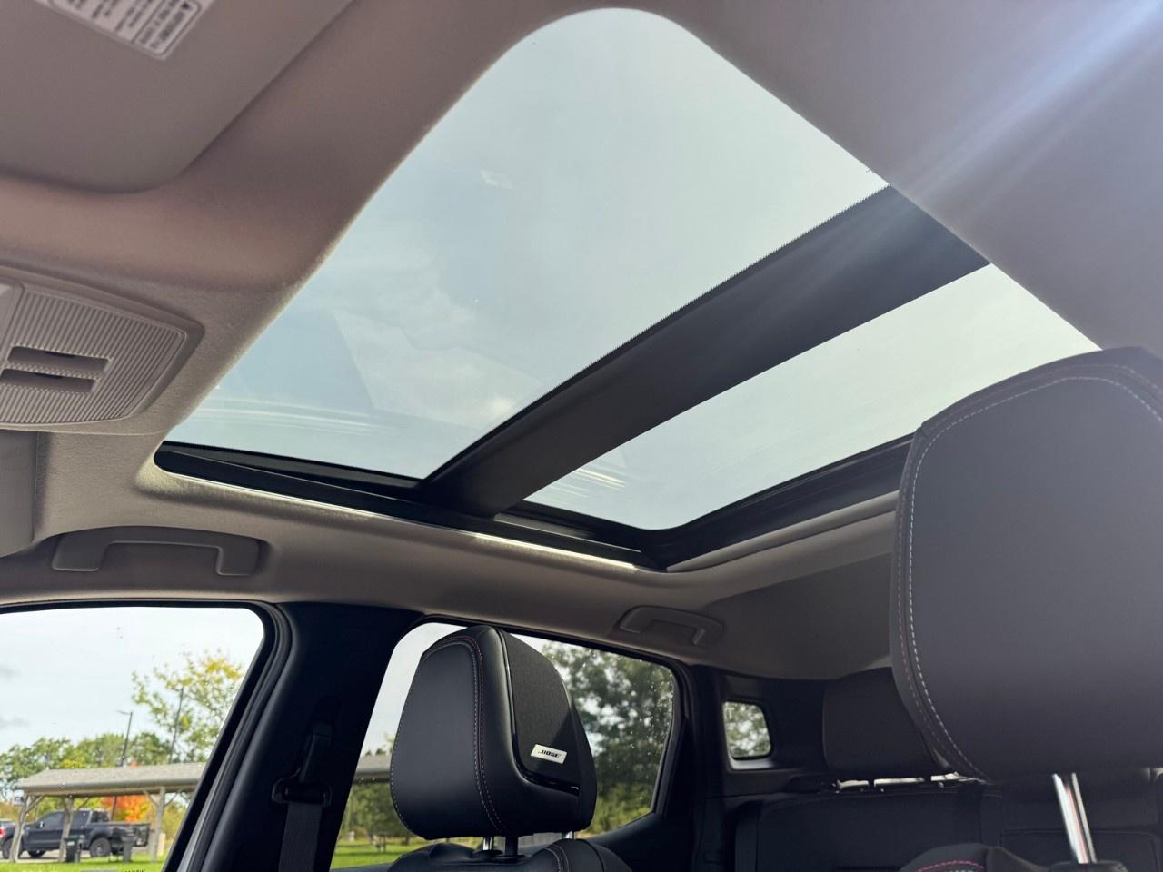 2027 Nissan Kicks SR Premium AWD Photo