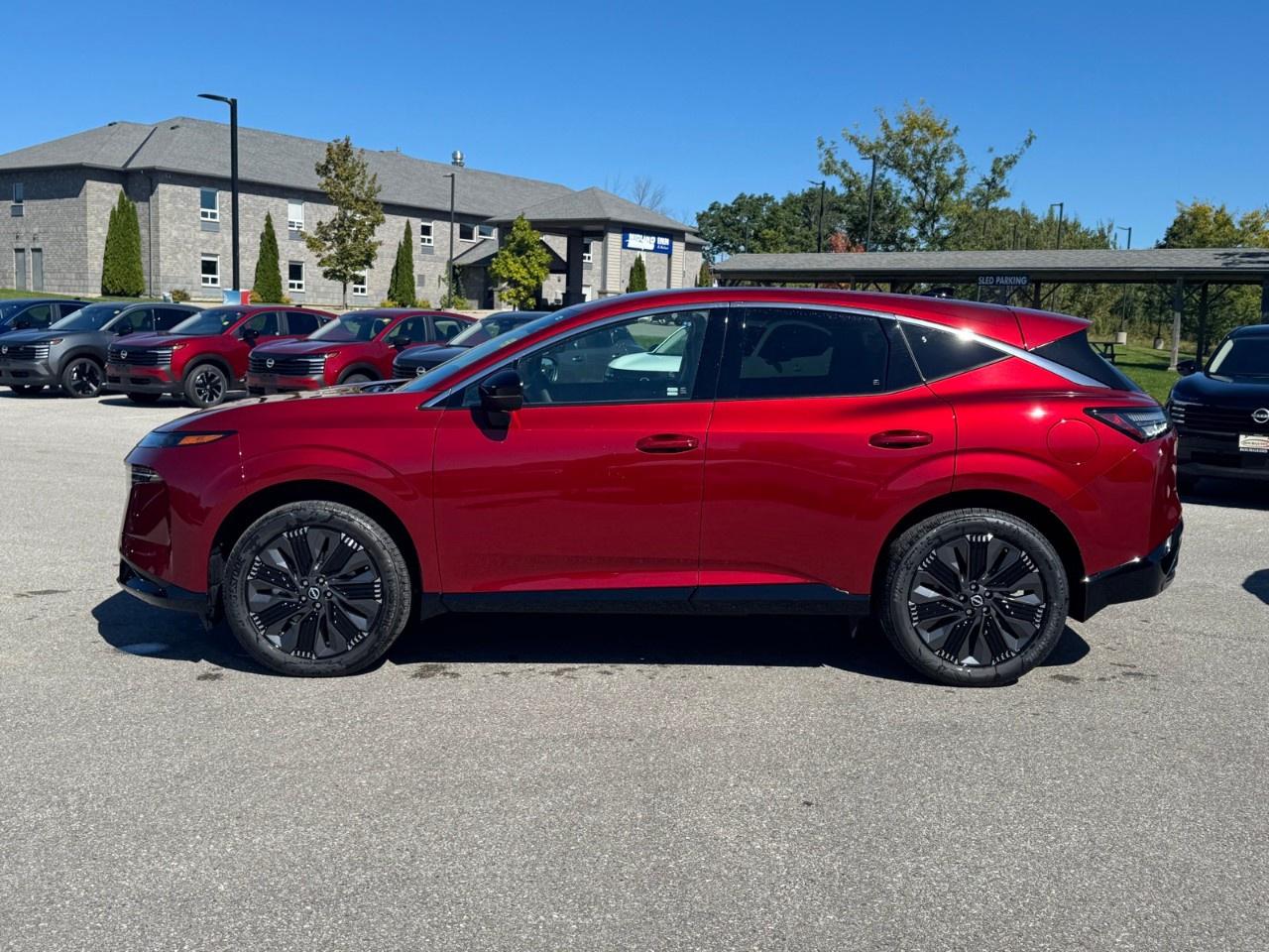 2027 Nissan Murano Platinum AWD Photo