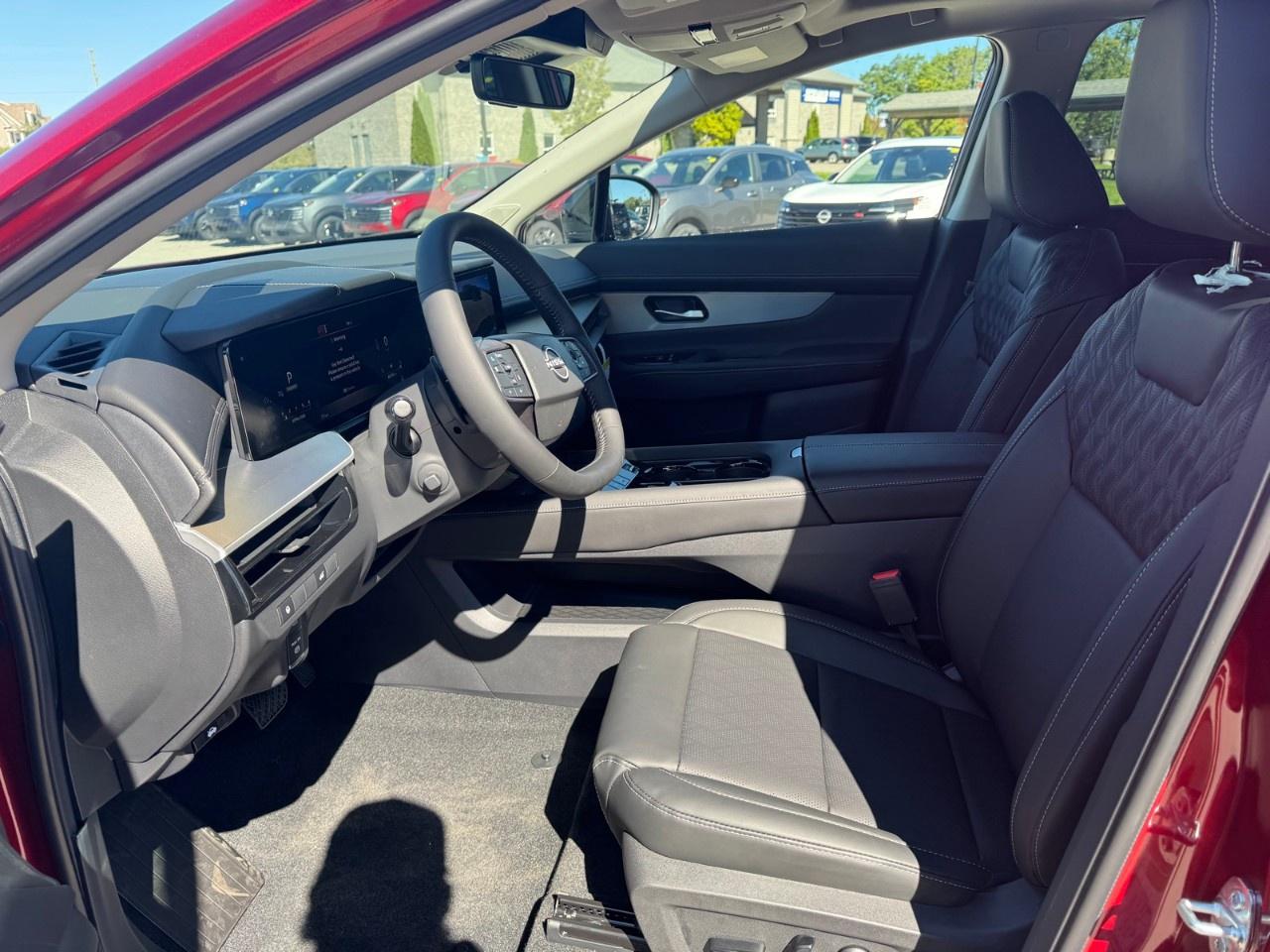 2027 Nissan Murano Platinum AWD Photo