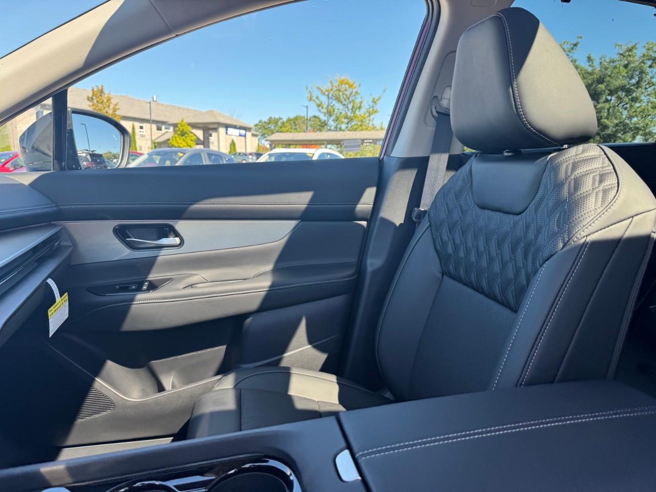 2027 Nissan Murano Platinum AWD Photo