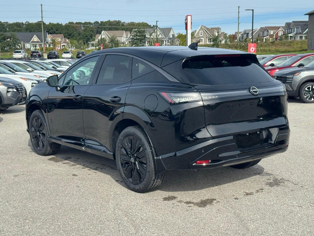 2027 Nissan Murano Dark Armor AWD Photo
