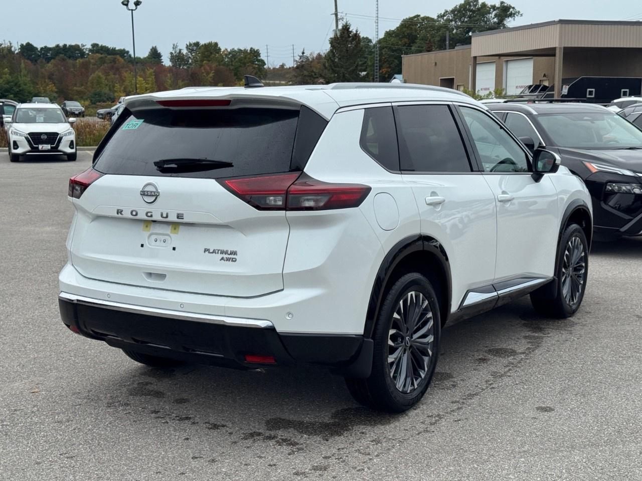 2026 Nissan Rogue AWD Platinum Photo