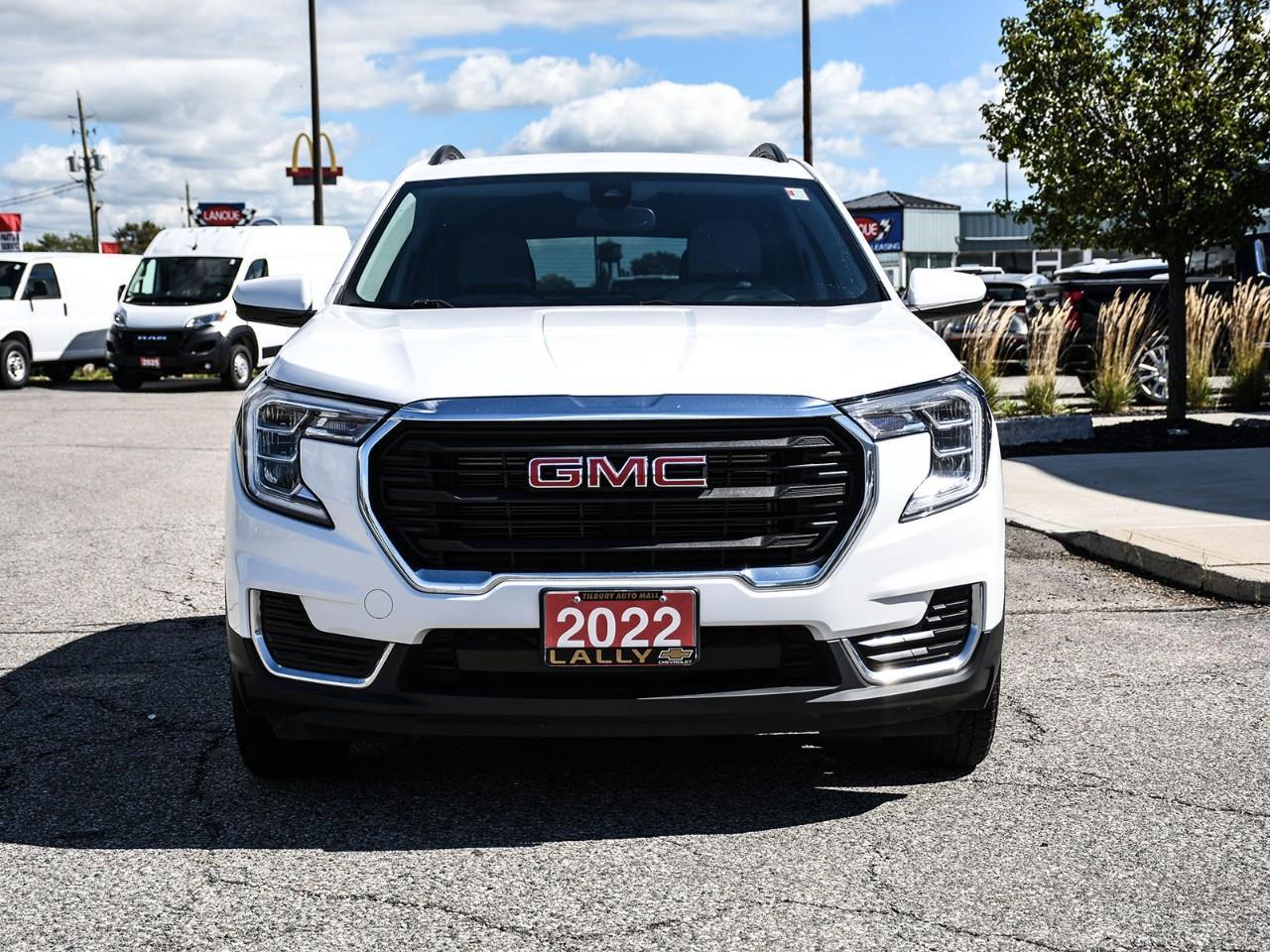 2022 GMC Terrain SLE Photo