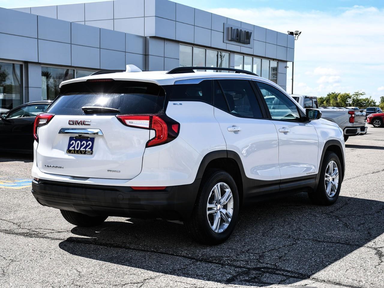 2022 GMC Terrain SLE Photo