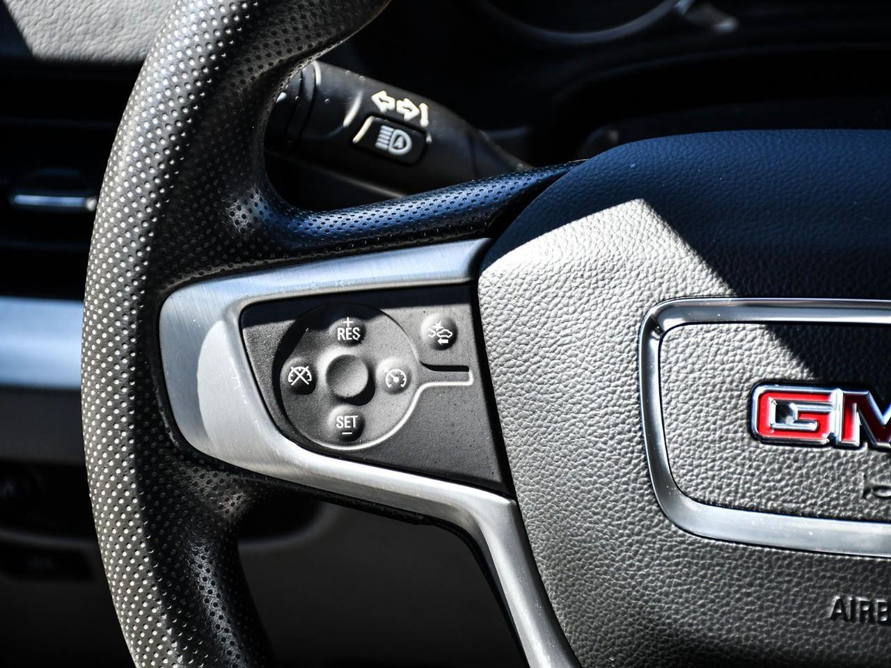 2022 GMC Terrain SLE Photo