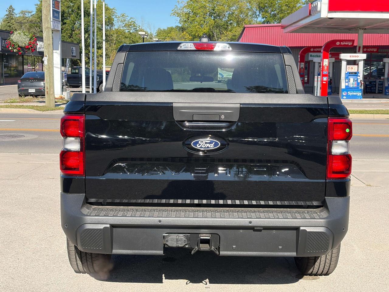 2026 Ford Maverick XLT AWD SuperCrew 302A Photo3