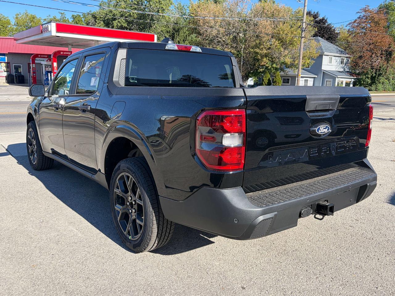 2026 Ford Maverick XLT AWD SuperCrew 302A Photo2