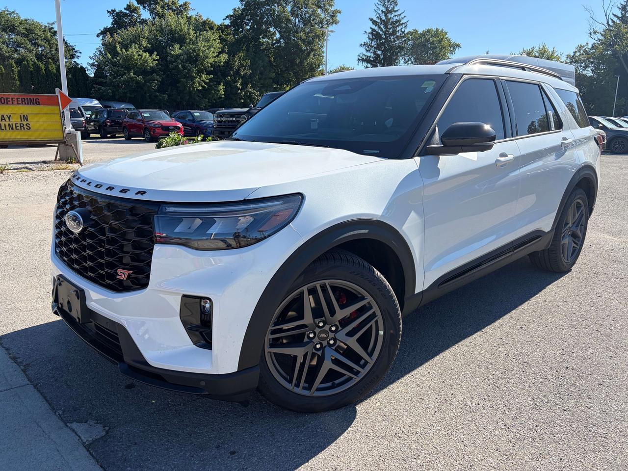 2026 Ford Explorer ST 4WD Photo1