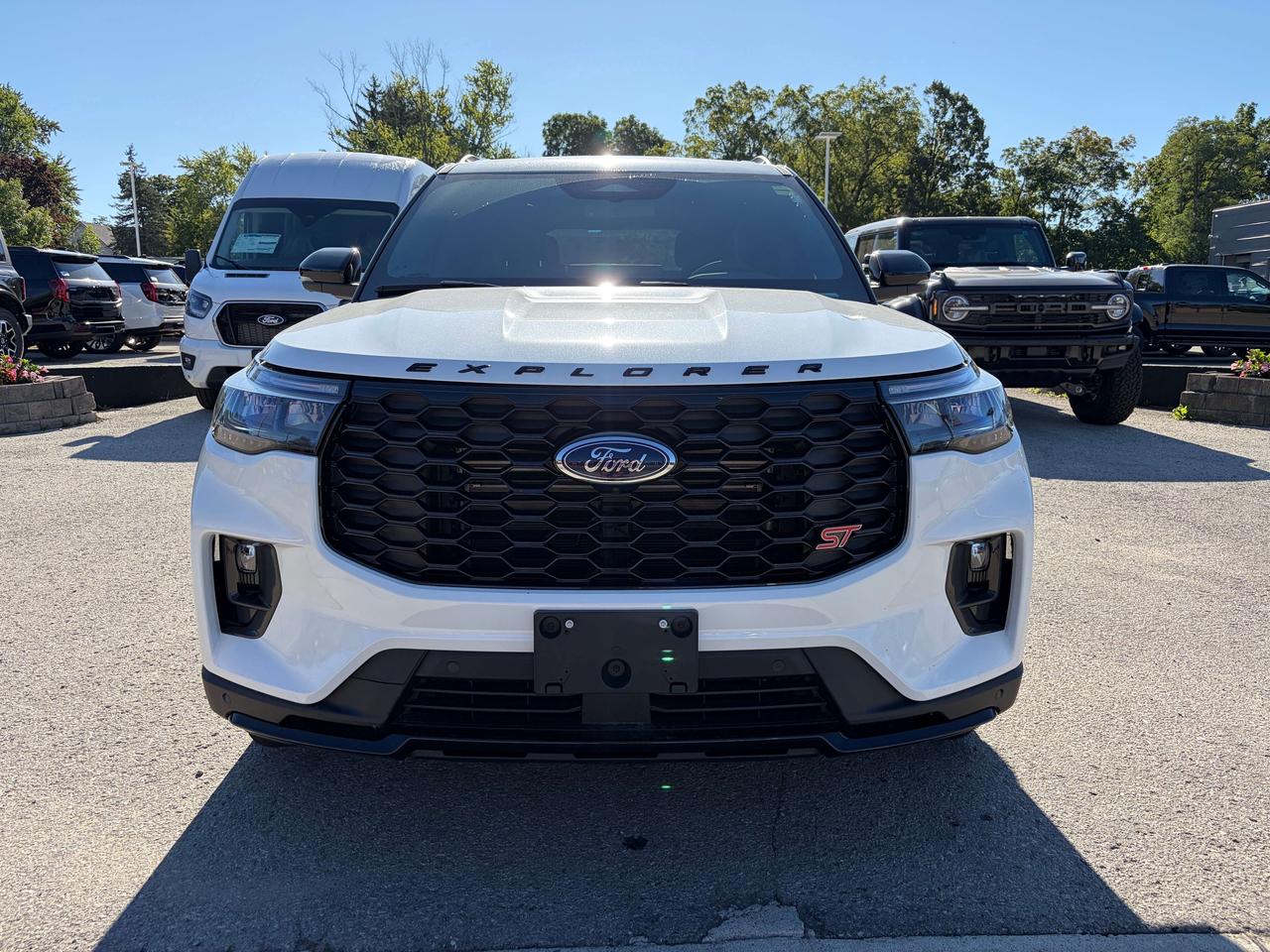 2026 Ford Explorer ST 4WD Photo
