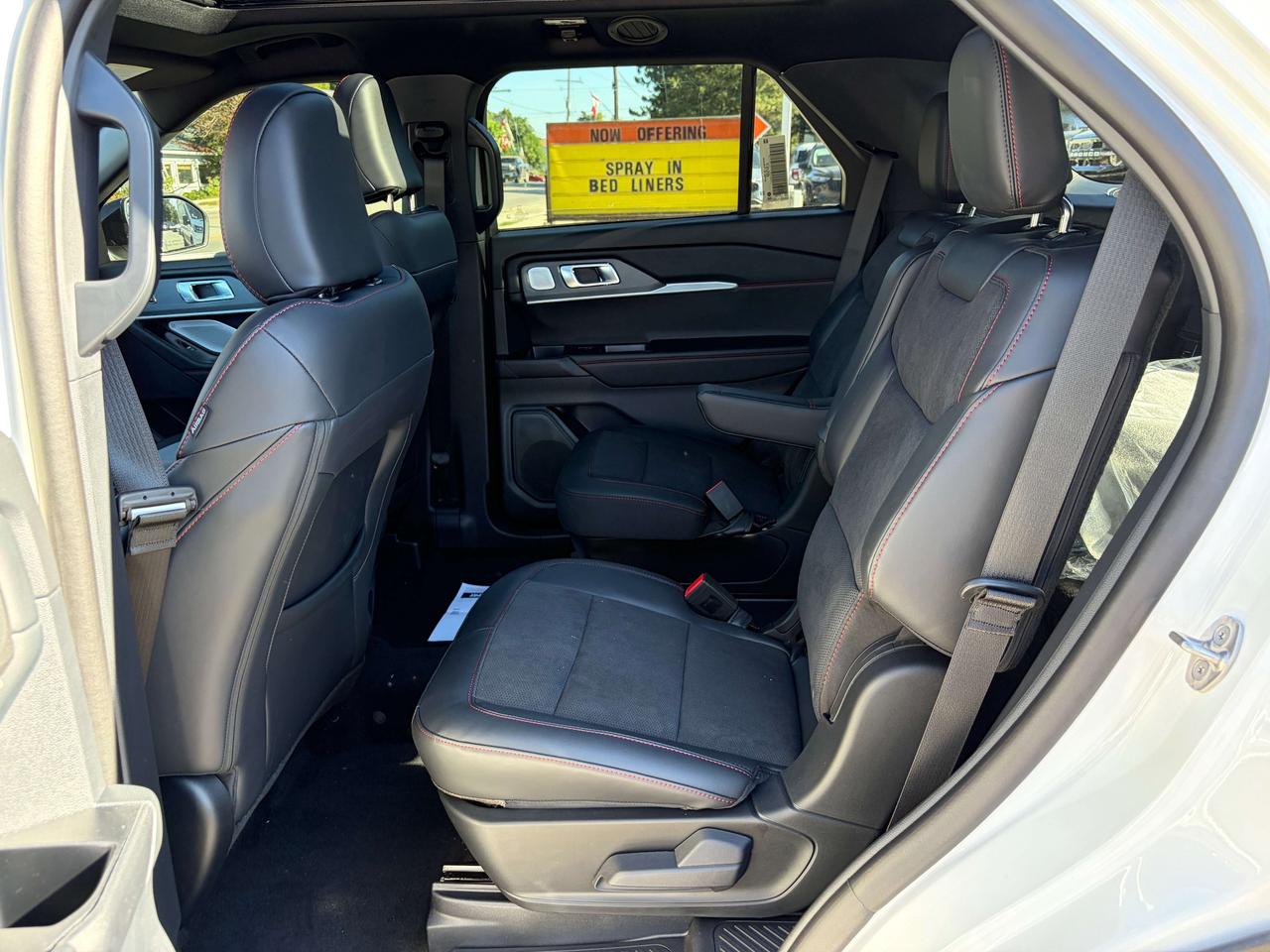 2026 Ford Explorer ST 4WD Photo