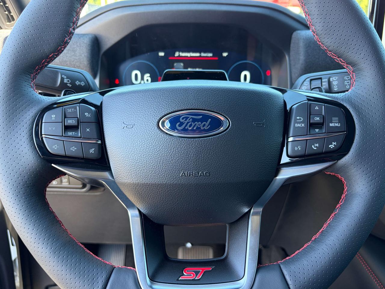 2026 Ford Explorer ST 4WD Photo