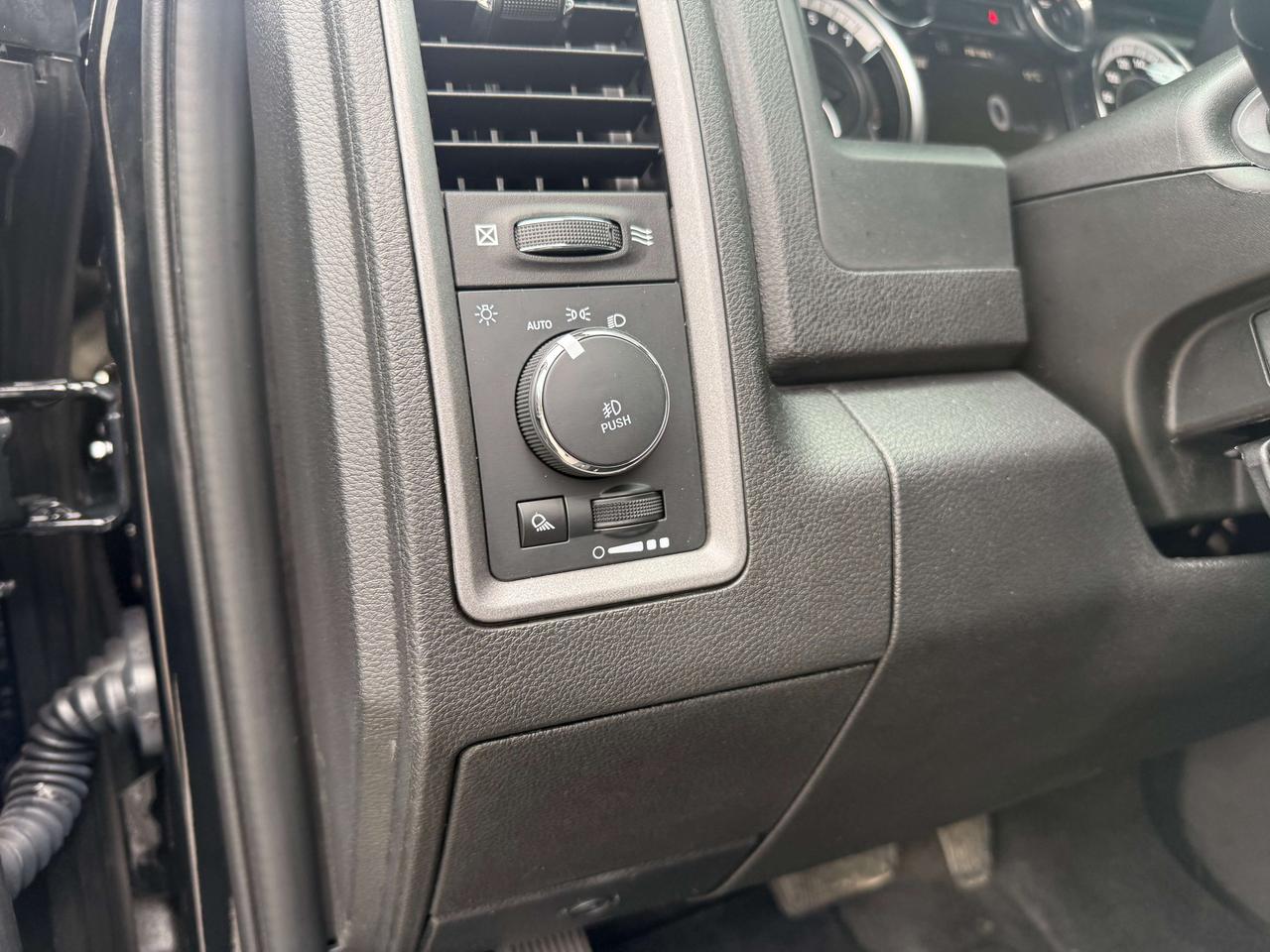 2022 RAM 1500 Express Crew - Sub Zero! Photo