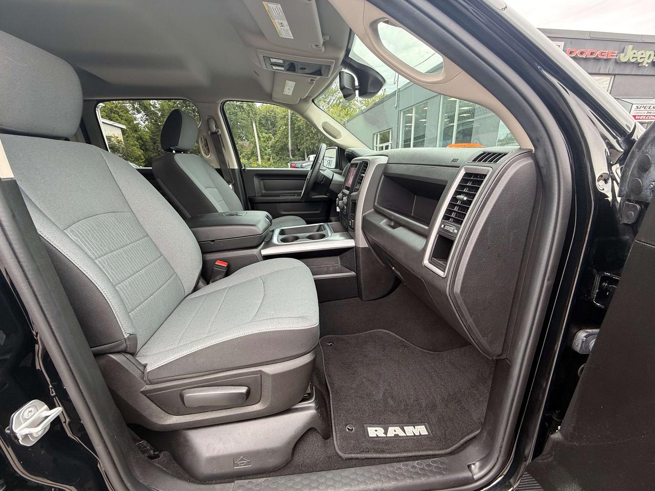 2022 RAM 1500 Express Crew - Sub Zero! Photo