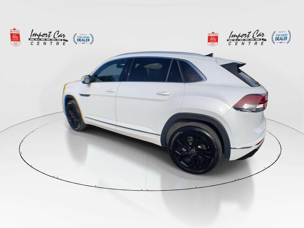 2025 Volkswagen Atlas 2.0 TSI Execline EXECLINE, LEATHER, HUDS, PANO. ROOF, 360 CAMERA, HARMAN KARDON, HTD. & VENTED SEATS, PARK DISTANCE Photo