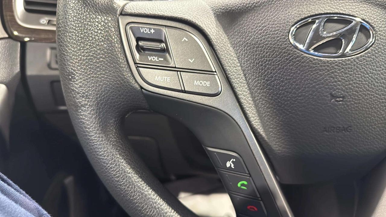 2018 Hyundai Santa Fe SPORT| CLEAN CARFAX| HTD SEAT| FWD| BLUETOOTH Photo