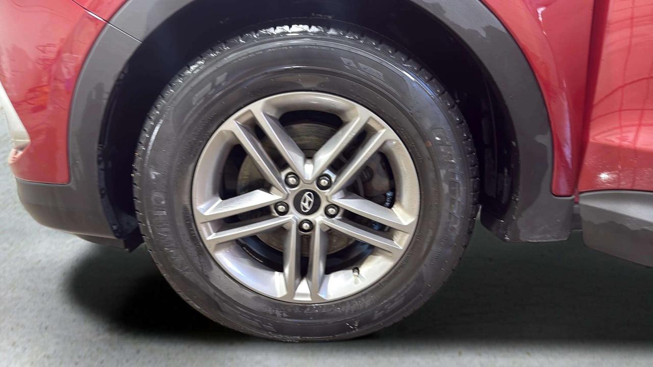 2018 Hyundai Santa Fe SPORT| CLEAN CARFAX| HTD SEAT| FWD| BLUETOOTH Photo