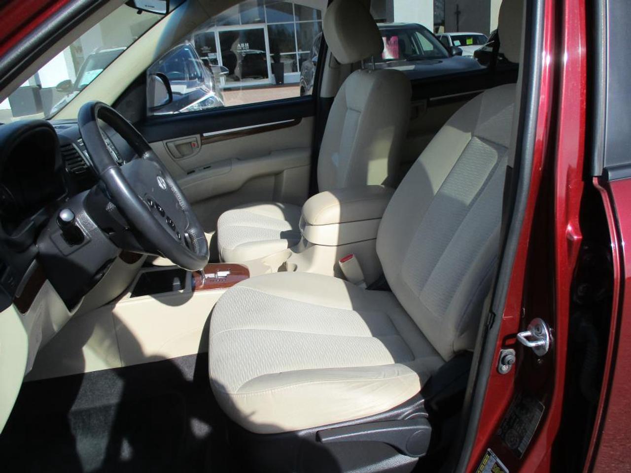 2008 Hyundai Santa Fe GL AWD - Photo #12