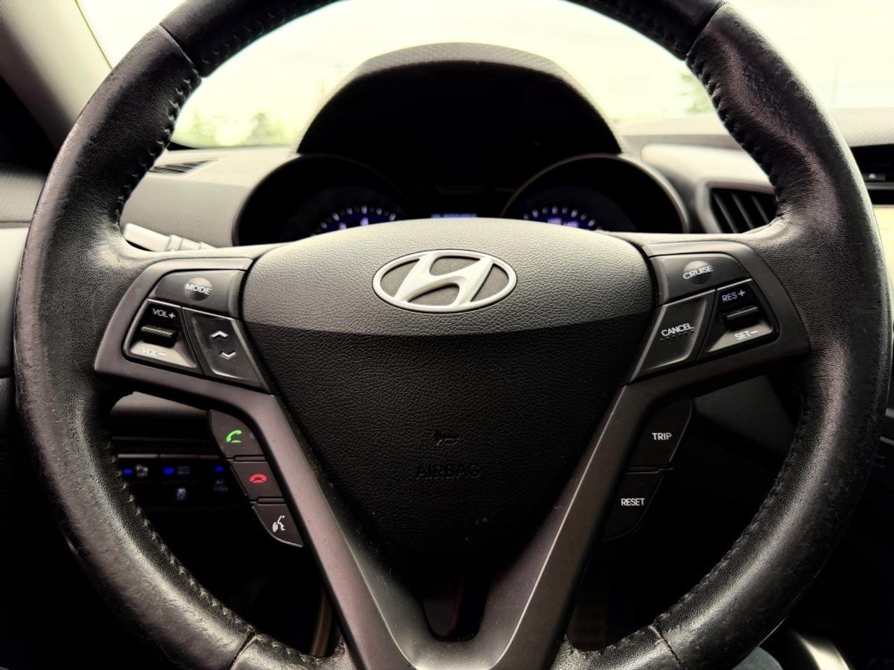 2013 Hyundai Veloster 3dr Coupe Automatic Turbo Photo