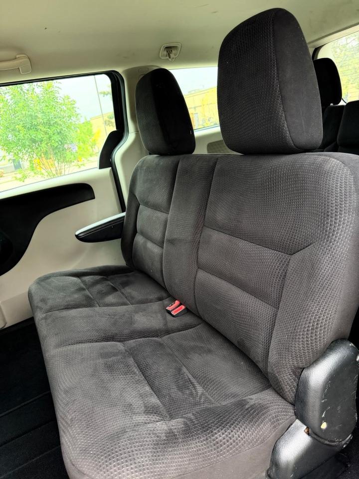 2014 Dodge Grand Caravan AVP/SE Front-wheel Drive Passenger Van Automatic Photo