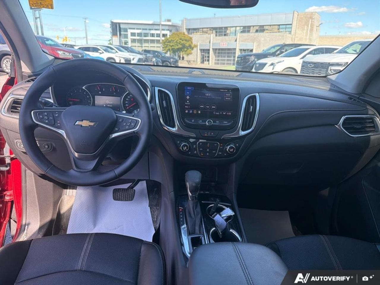 2023 Chevrolet Equinox Premier  - Leather Seats Photo