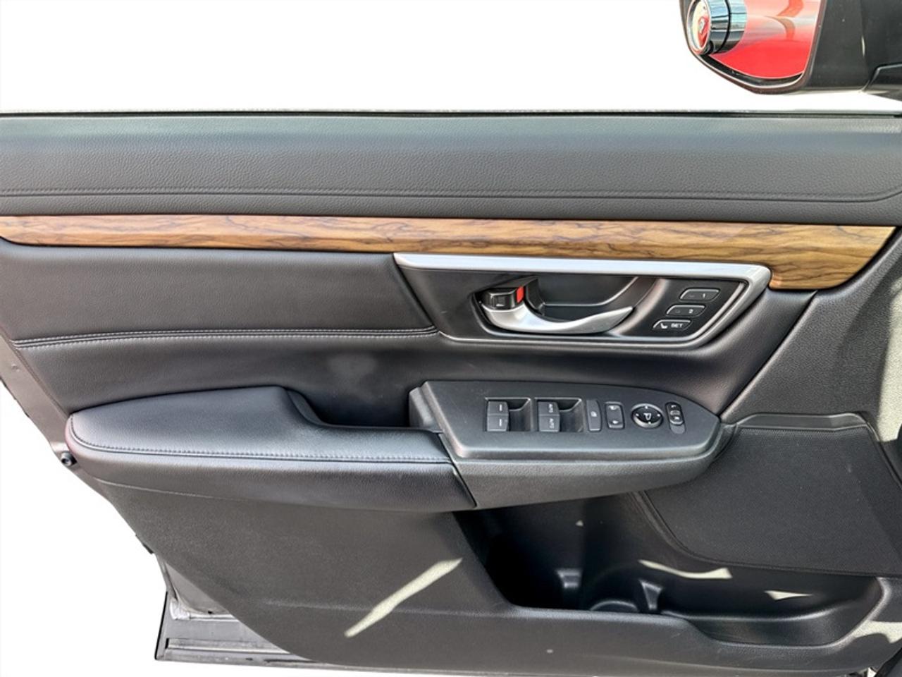 2018 Honda CR-V EX-L AWD  **GREAT MILEAGE** Photo