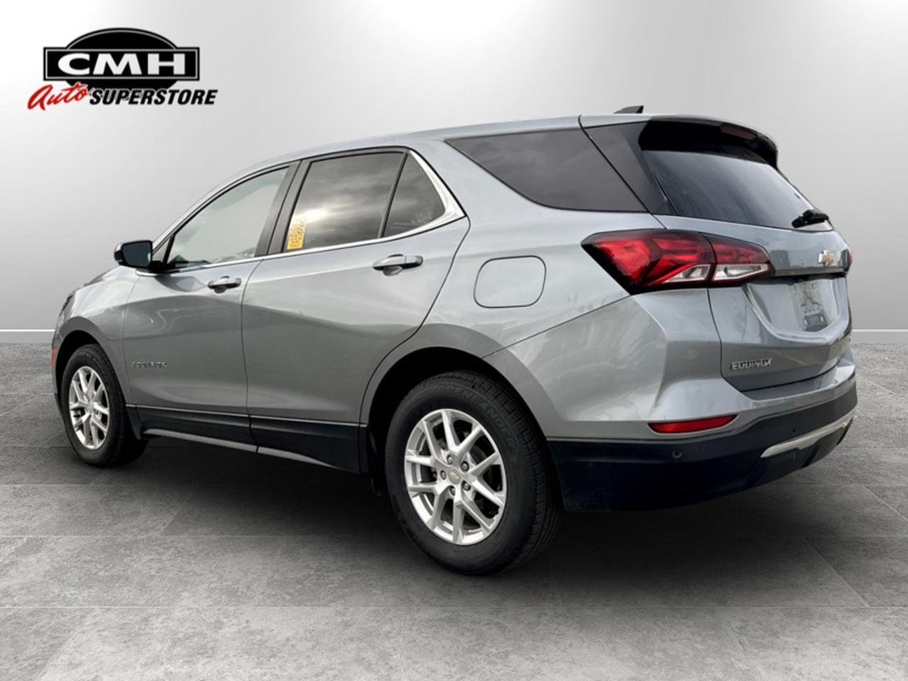 2024 Chevrolet Equinox LT  **CLEAN CARFAX** Photo