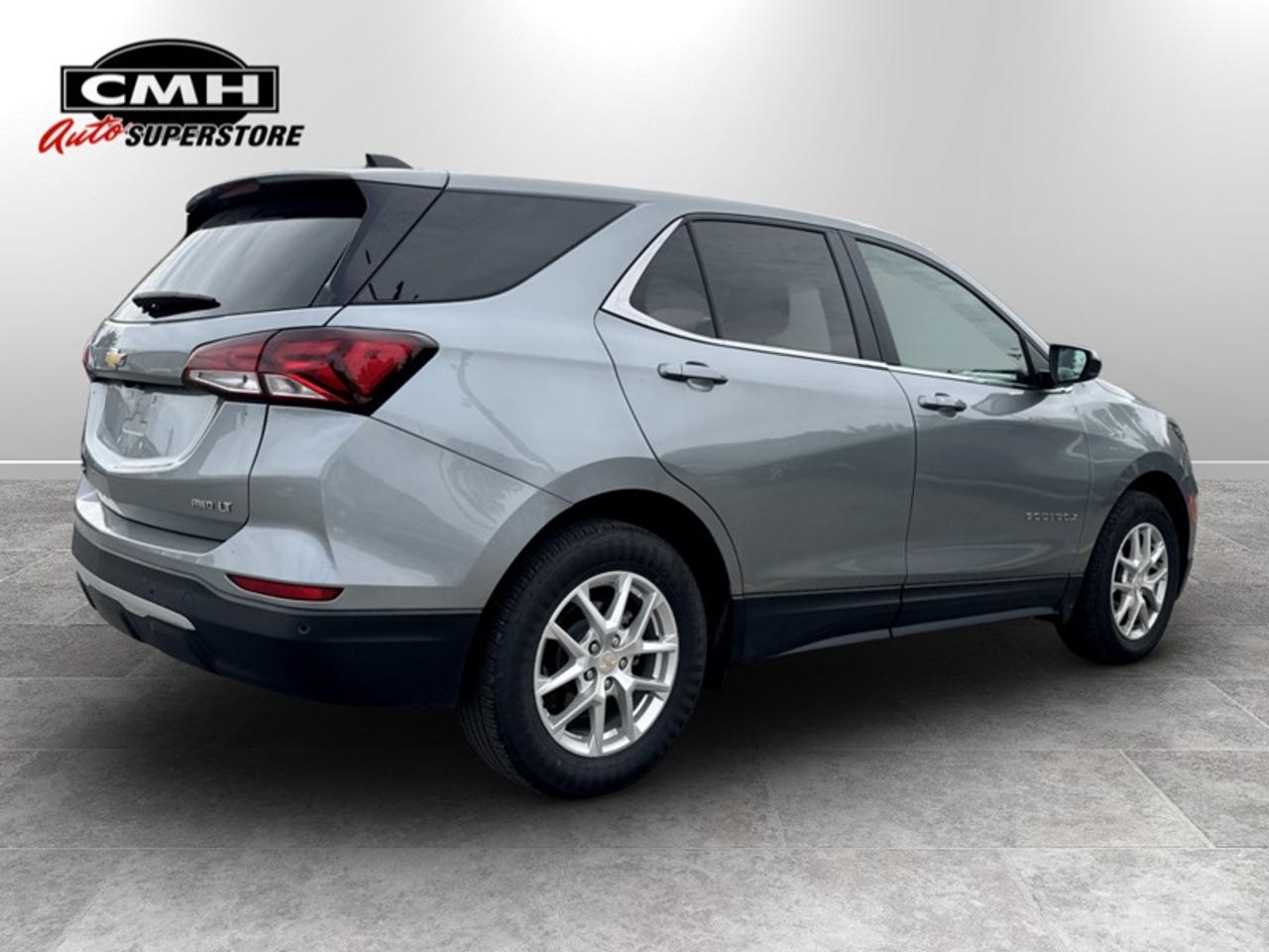 2024 Chevrolet Equinox LT  **CLEAN CARFAX** Photo