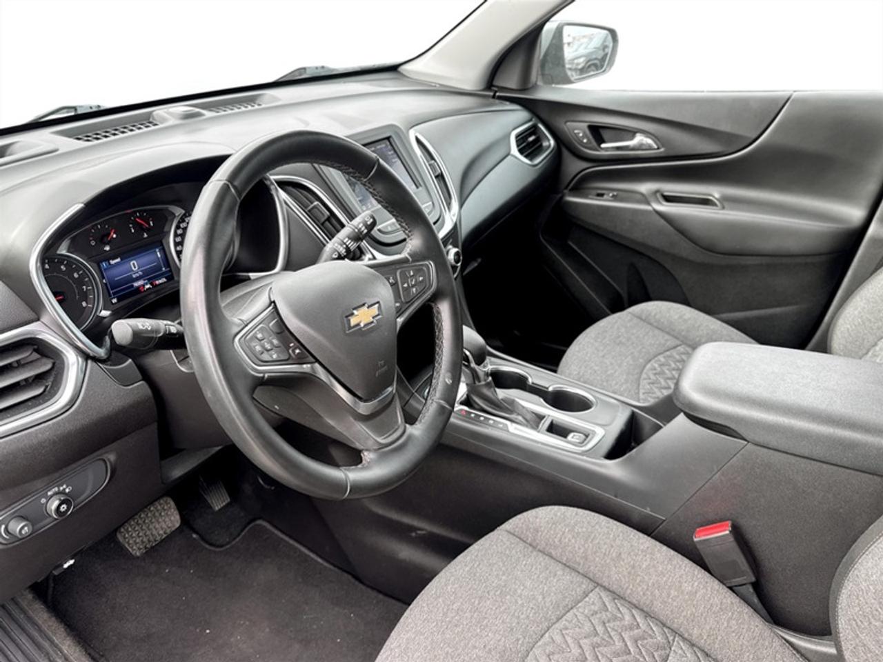 2024 Chevrolet Equinox LT  **CLEAN CARFAX** Photo