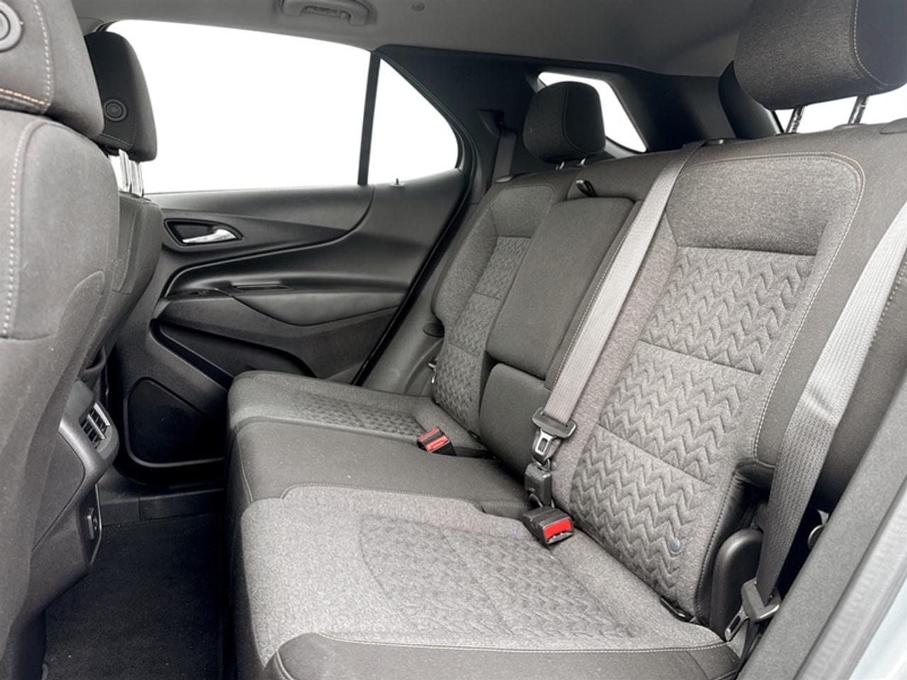 2024 Chevrolet Equinox LT  **CLEAN CARFAX** Photo