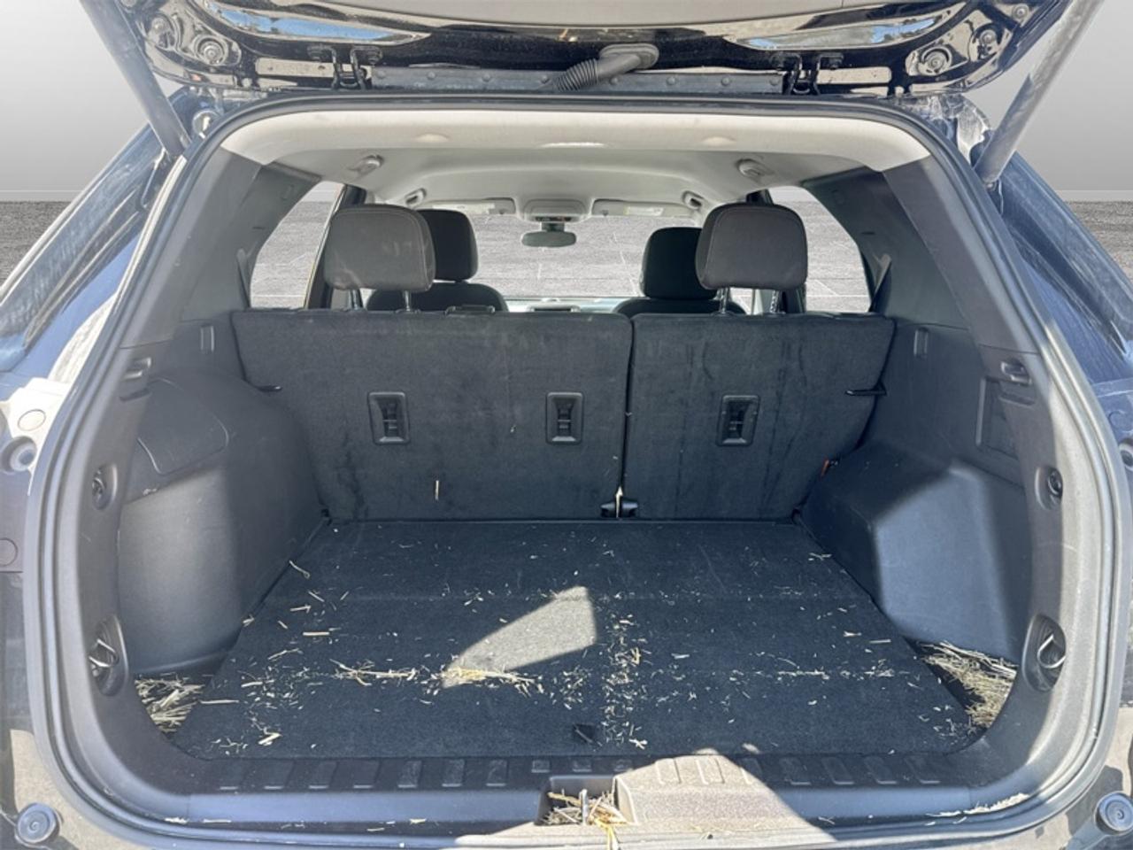 2024 Chevrolet Equinox LT  **CLEAN CARFAX** Photo