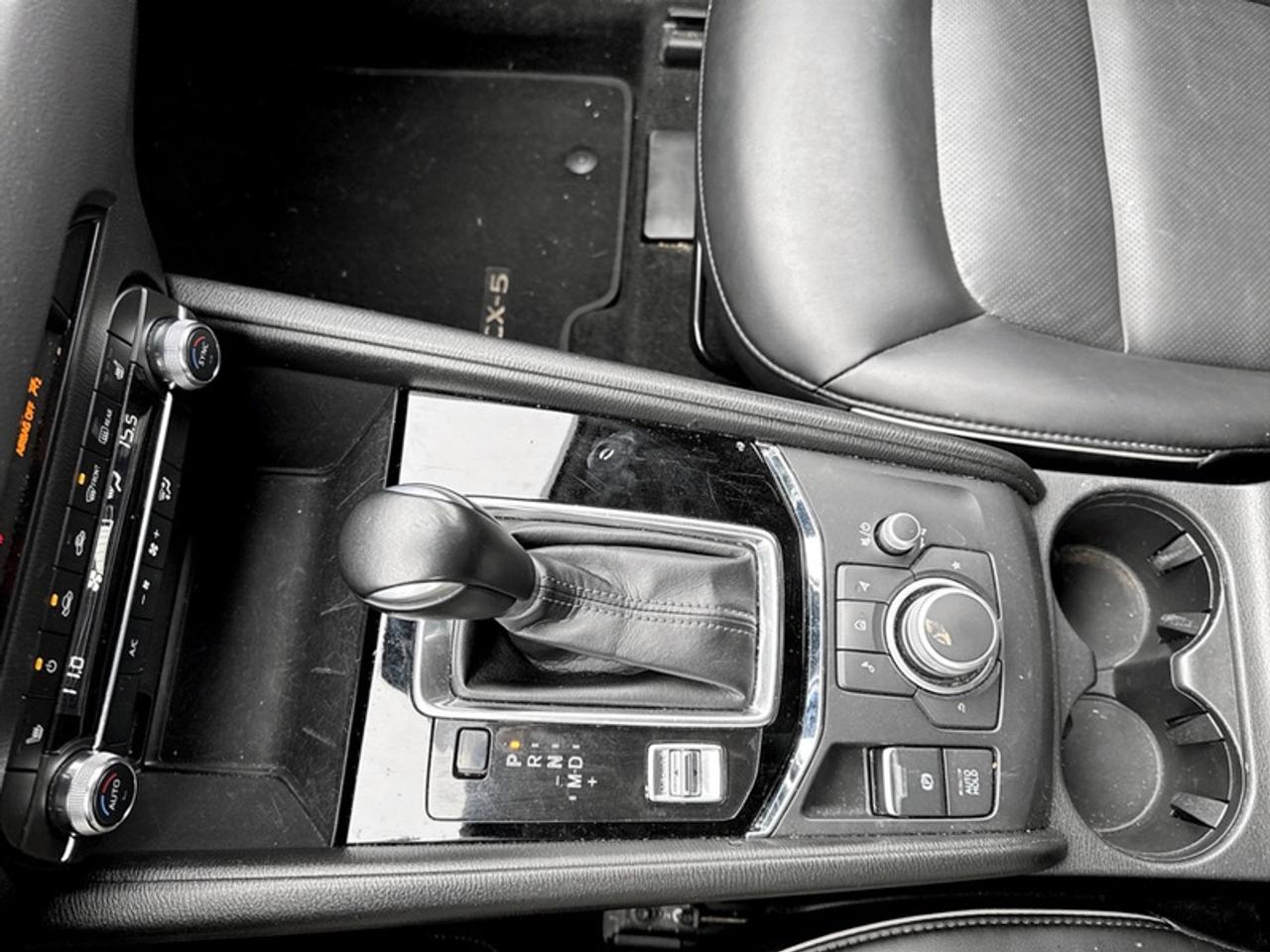 2024 Mazda CX-5 GS Photo