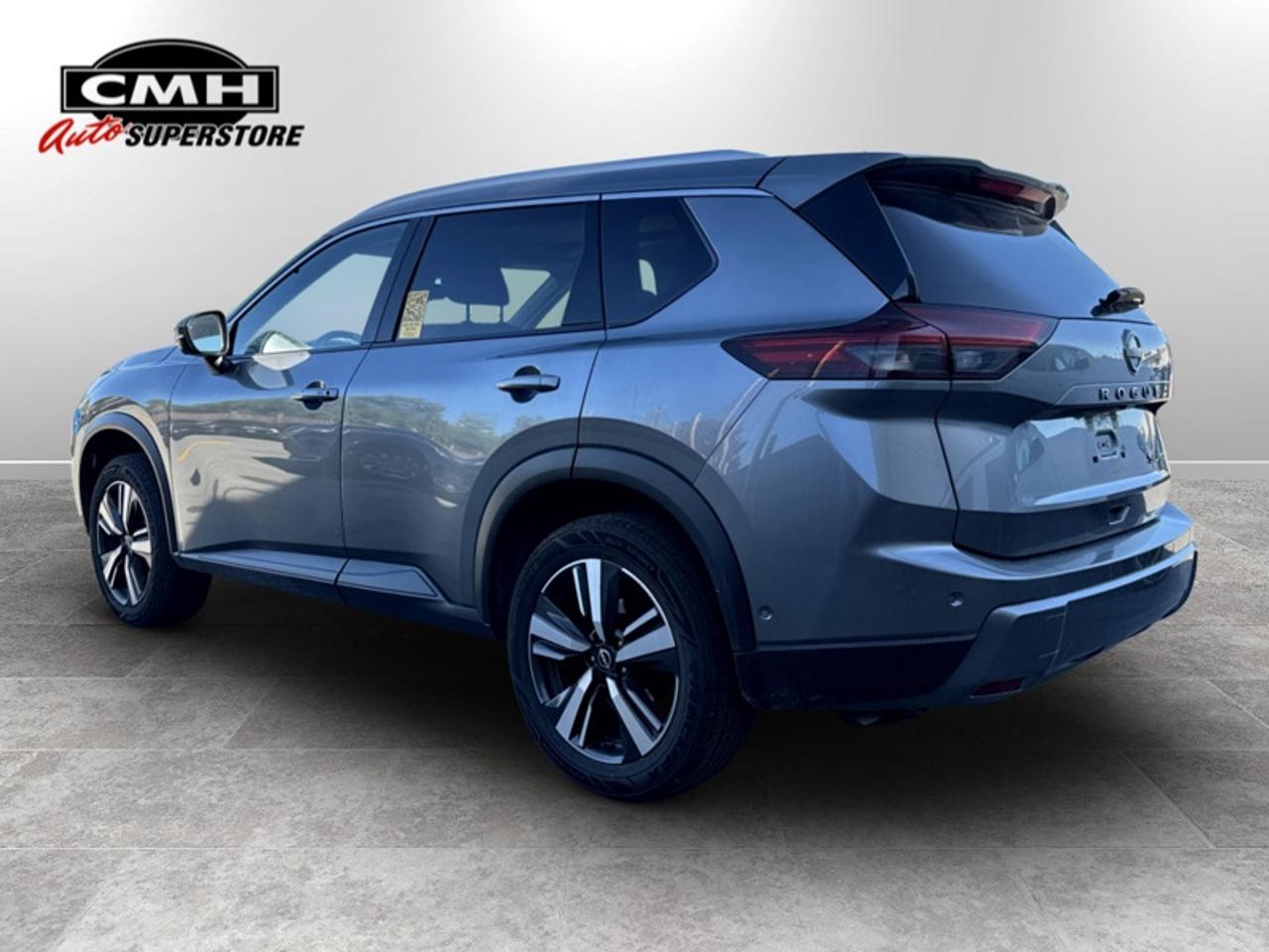 2024 Nissan Rogue SL  **CLEAN CARFAX** Photo3